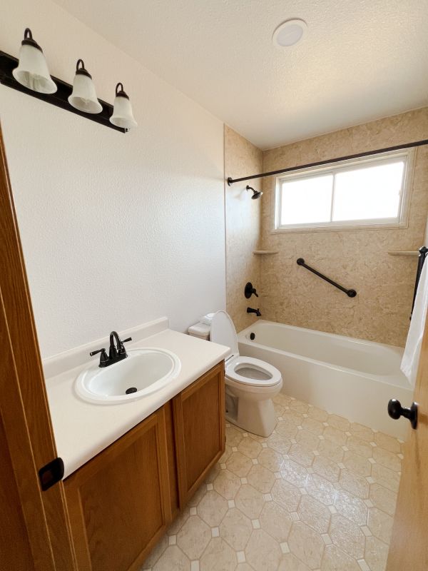 Top Bathroom Remodeling Companies in Desoto, TX